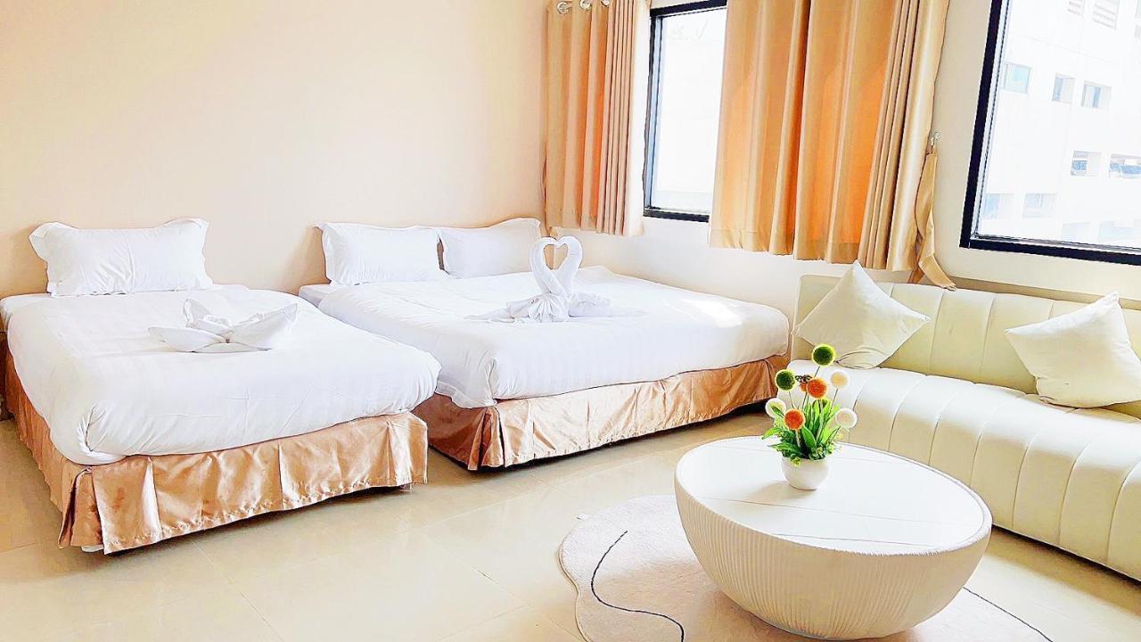Abcyq Hotel Bangkok Esterno foto